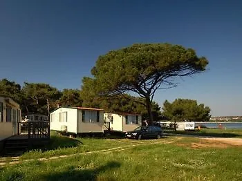 Arena Medulin Mobile Homes 2*,  Croazia